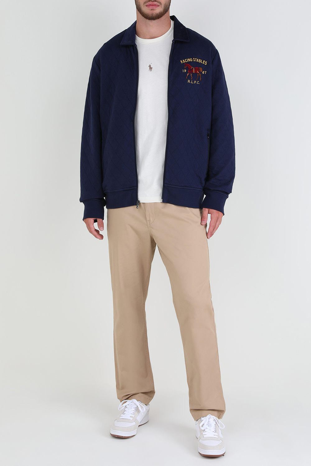 ז'קט בתפירת קווילט עם רוכסן